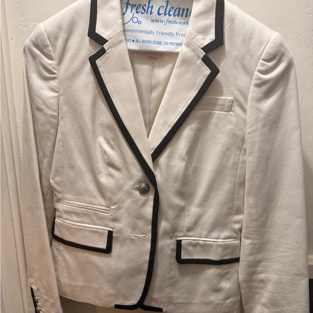 Banana Republic Cream Blazer with Black Trim